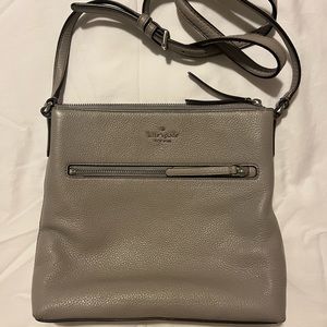 Kate Spade Shoulder Bag.  Like new.